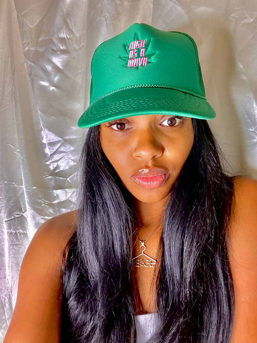 High As A Muva Trucker (Kelly Green)