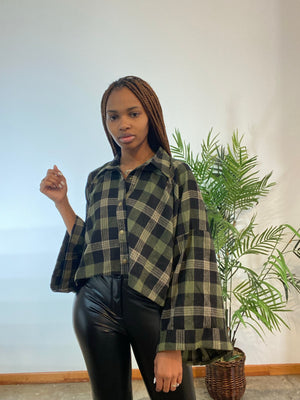 Mariah Crop Wide Sleeve Flannel (Green)