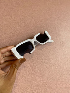 Mel Cut- Out Frames (White)